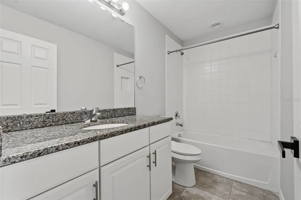 7052 SUMMER HOLLY PLACE Riverview, FL 33578