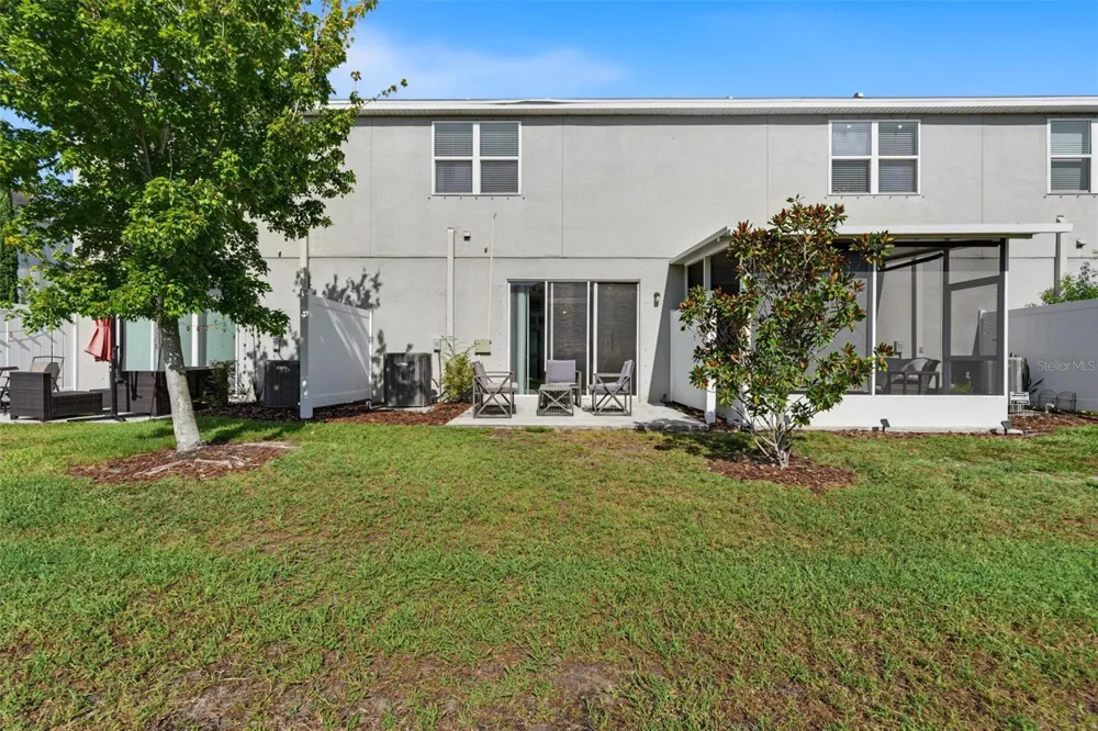 7052 SUMMER HOLLY PLACE Riverview, FL 33578