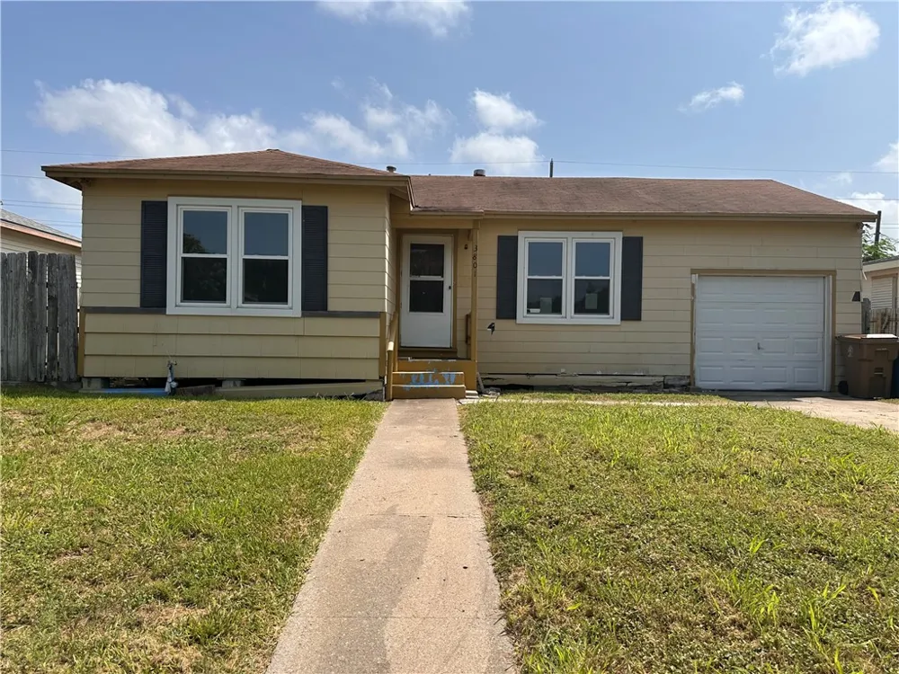 3801 Chestnut Street Corpus Christi, TX 78411