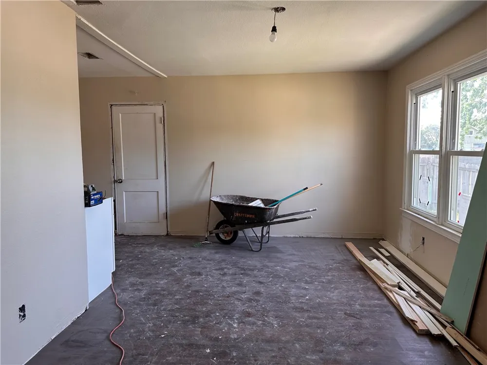 3801 Chestnut Street Corpus Christi, TX 78411