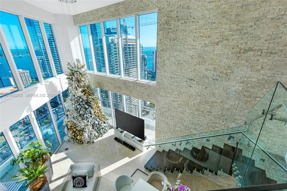 60 SW 13th St #3200 Miami, FL 33130