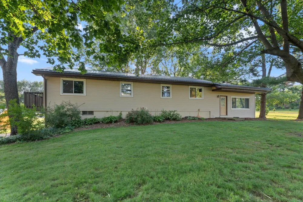 70600 Conrad Road Milton Township, MI 49120