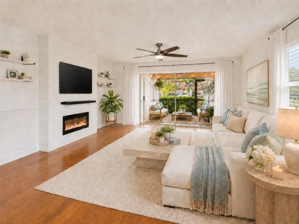 14623 PAR CLUB CIRCLE #14623 Tampa, FL 33618
