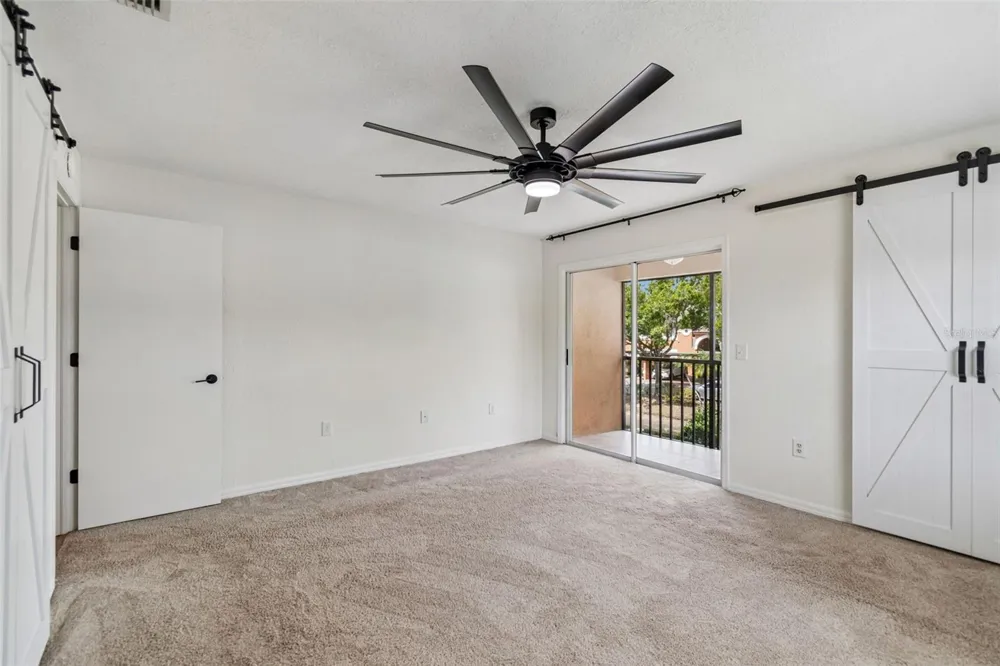 14623 PAR CLUB CIRCLE #14623 Tampa, FL 33618