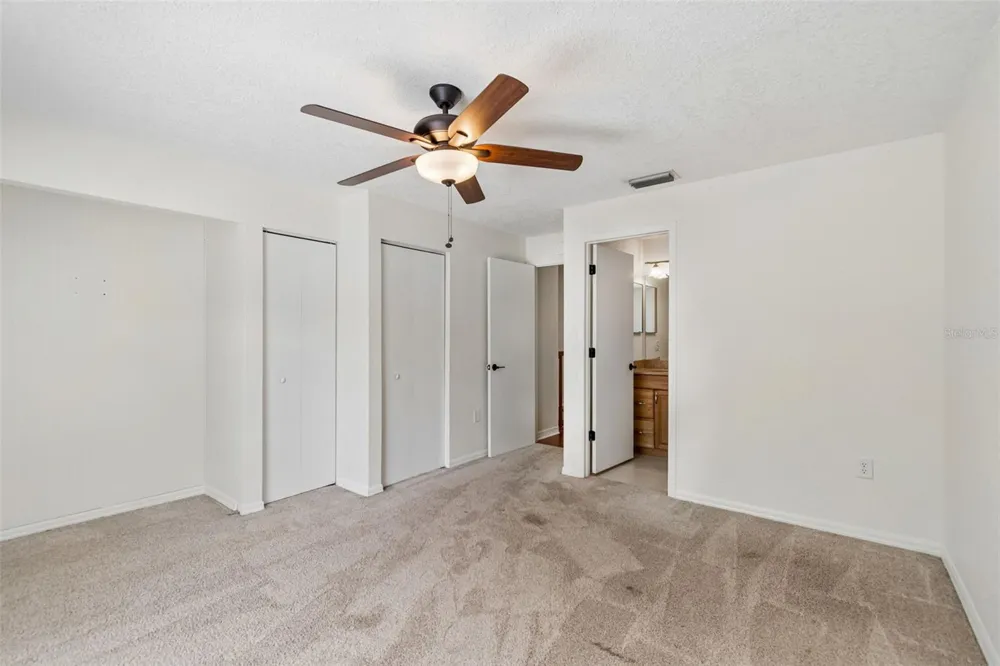 14623 PAR CLUB CIRCLE #14623 Tampa, FL 33618