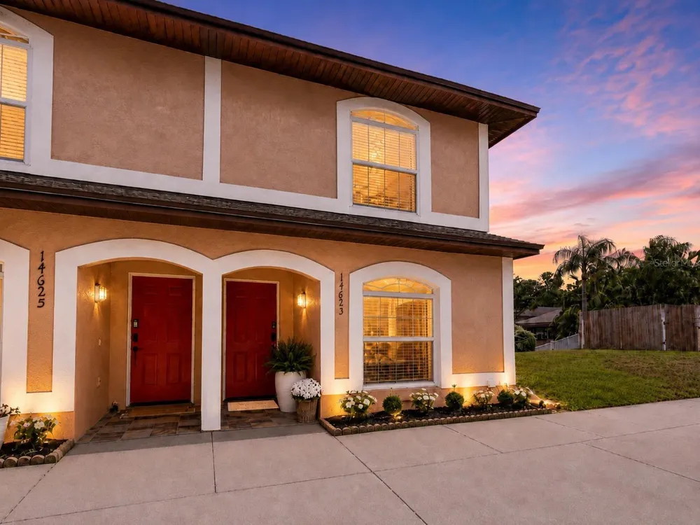 14623 PAR CLUB CIRCLE #14623 Tampa, FL 33618