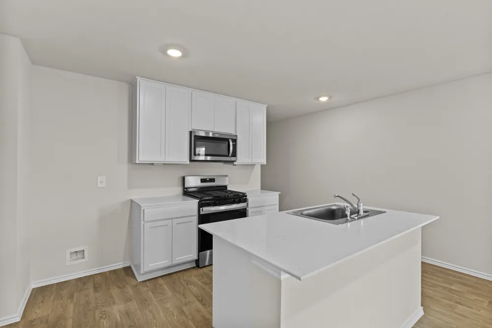 212 Surrey Oaks Maxwell, TX 78656