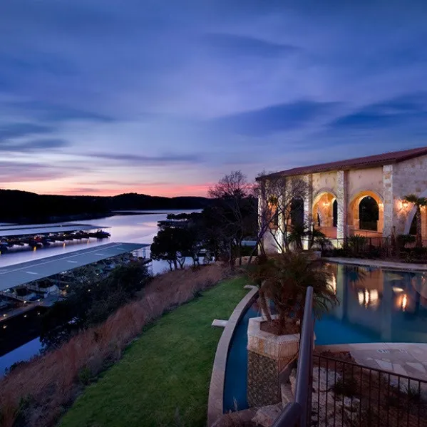 105 Beneteau Drive Austin, TX 78738