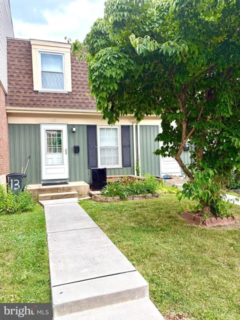 13 MITNICK COURT