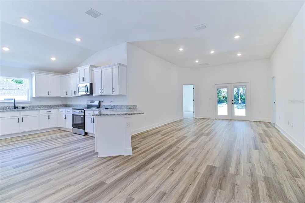 17788 NW 168TH ROAD Alachua, FL 32615