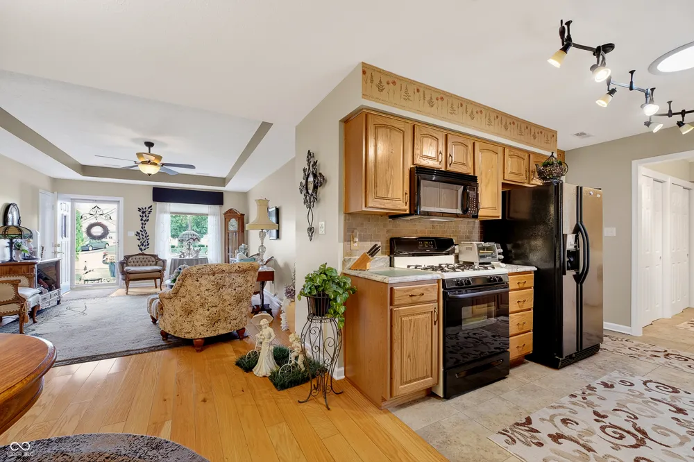 175 Warwick Way Pendleton, IN 46064