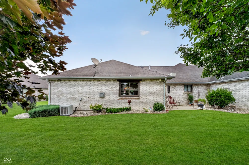 175 Warwick Way Pendleton, IN 46064