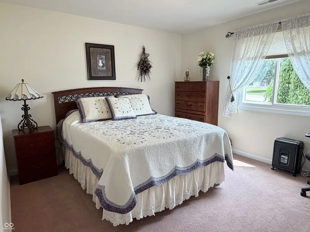 175 Warwick Way Pendleton, IN 46064