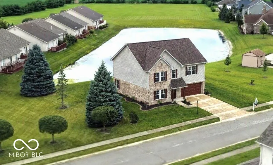 1364 College Parkway Elwood, IN 46036