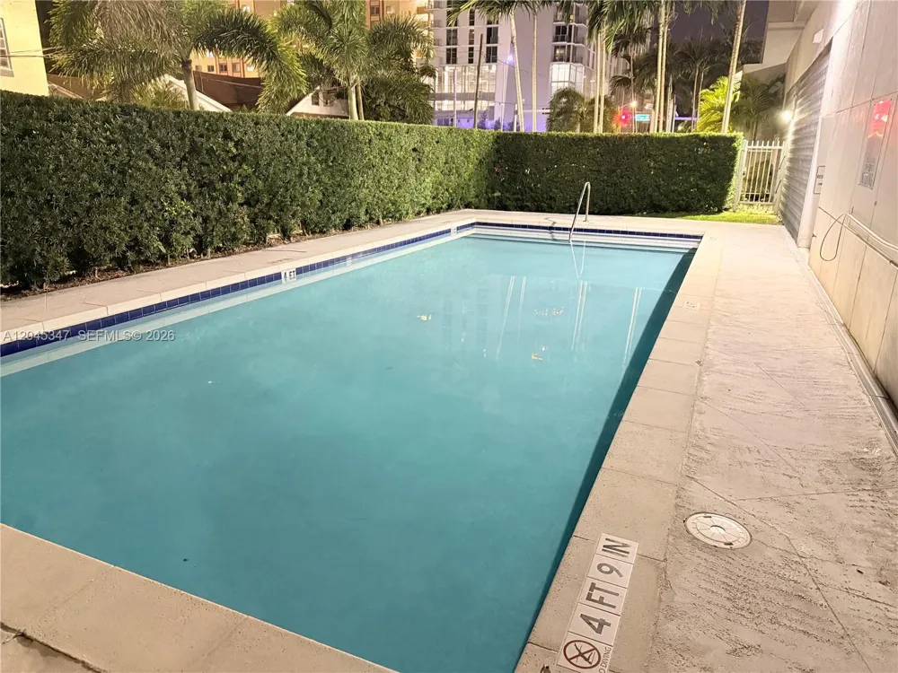 36 NW 6th Ave #601 Miami, FL 33128