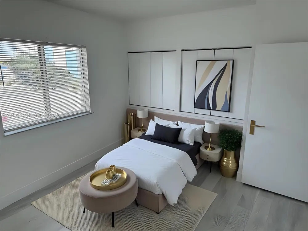 36 NW 6th Ave #601 Miami, FL 33128