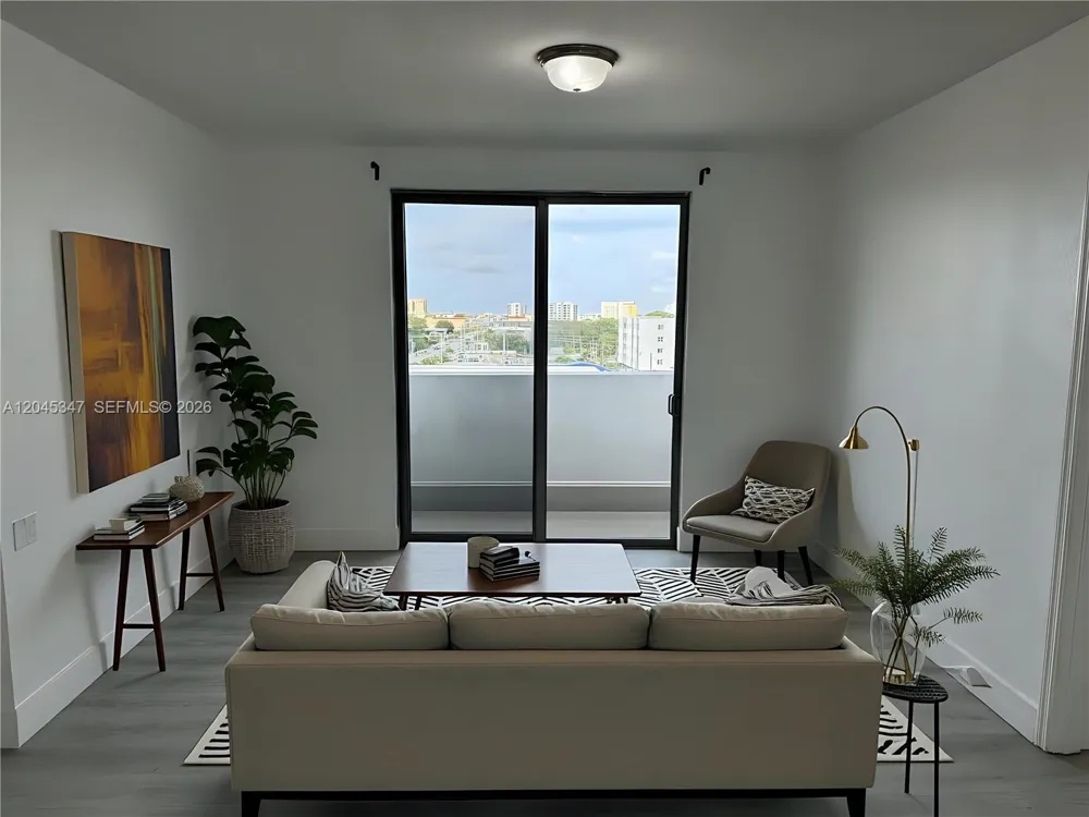 36 NW 6th Ave #601 Miami, FL 33128