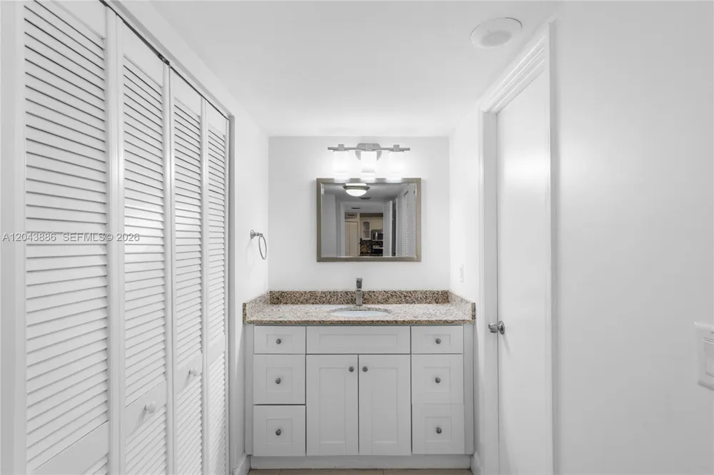 9273 Collins Ave #408 Surfside, FL 33154