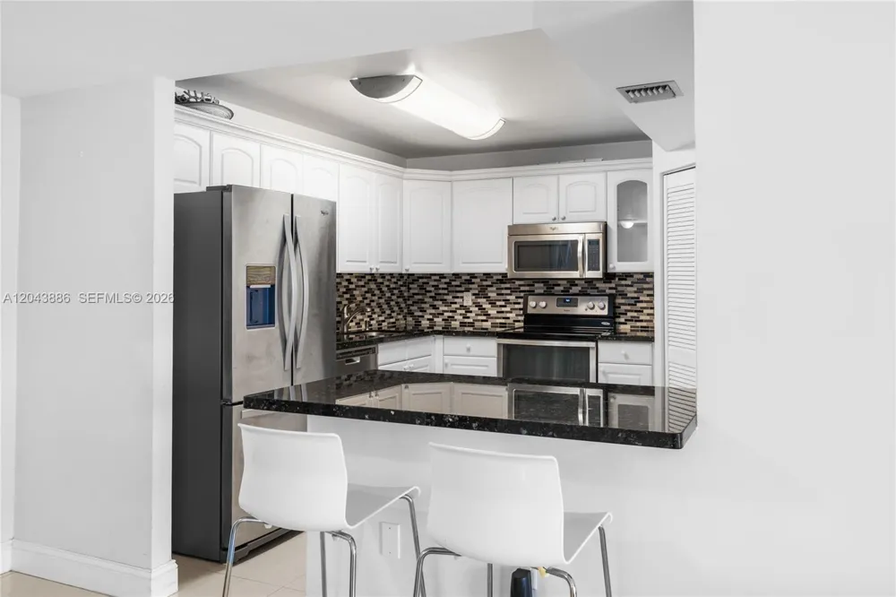 9273 Collins Ave #408 Surfside, FL 33154