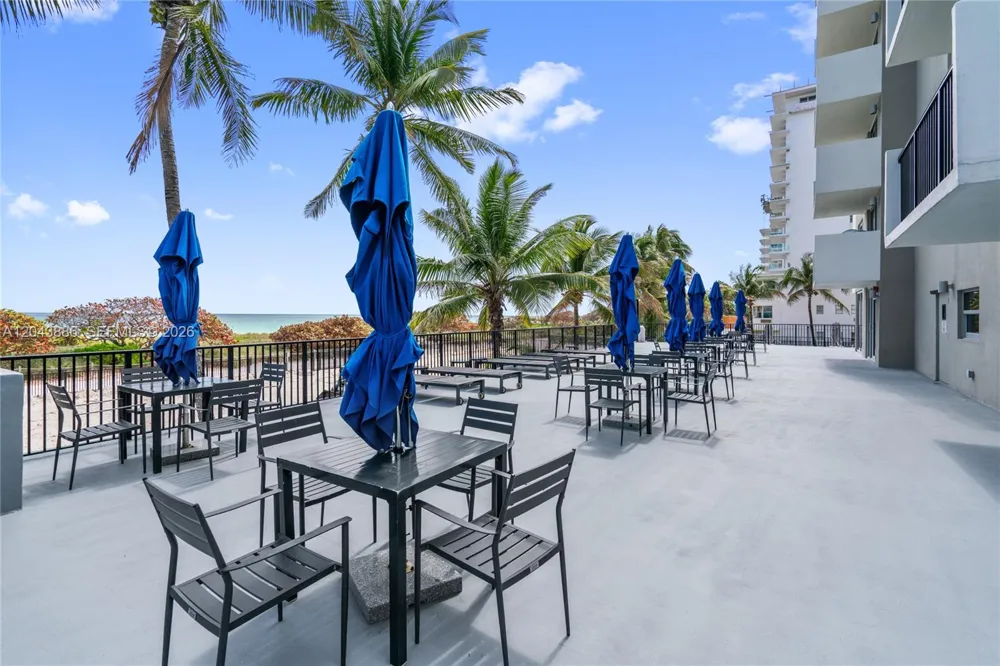 9273 Collins Ave #408 Surfside, FL 33154