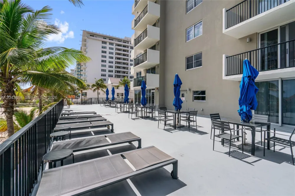 9273 Collins Ave #408 Surfside, FL 33154
