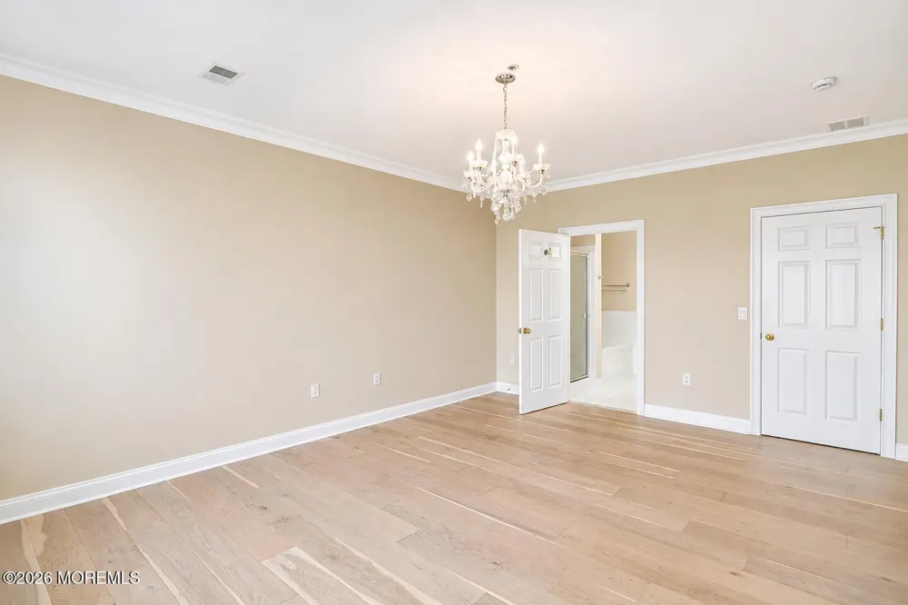 40 Golden Eye Lane Middletown, NJ 07758