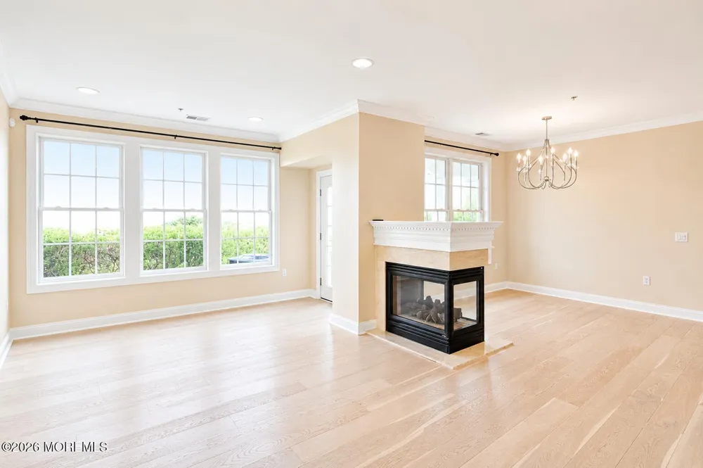 40 Golden Eye Lane Middletown, NJ 07758