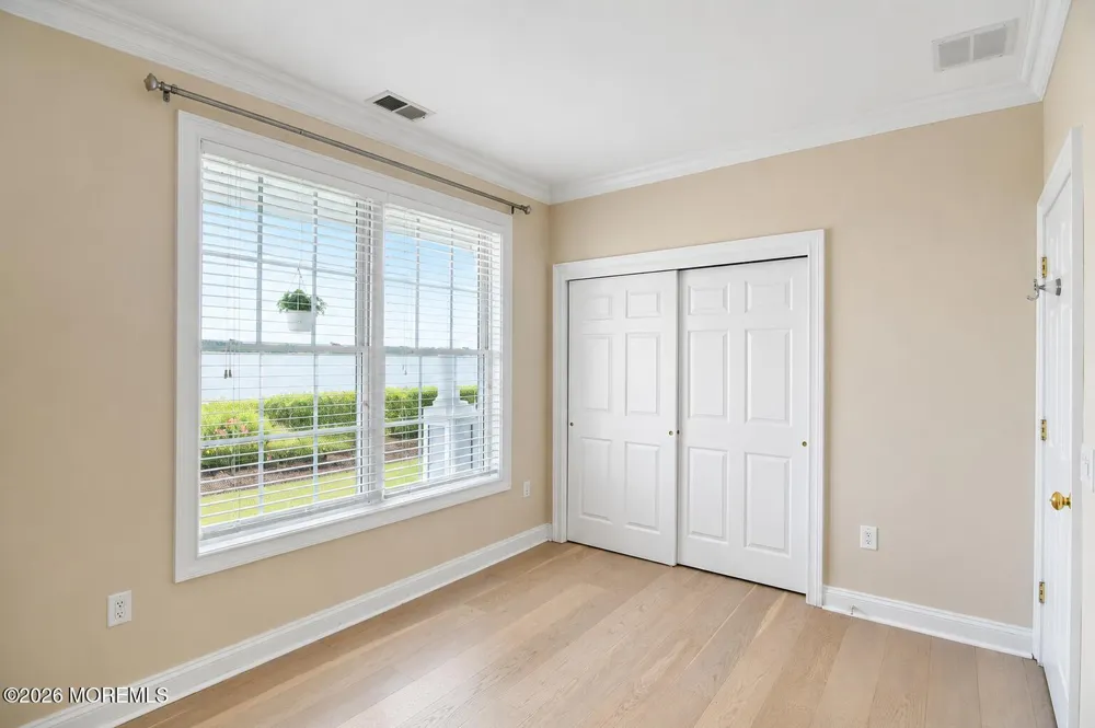 40 Golden Eye Lane Middletown, NJ 07758