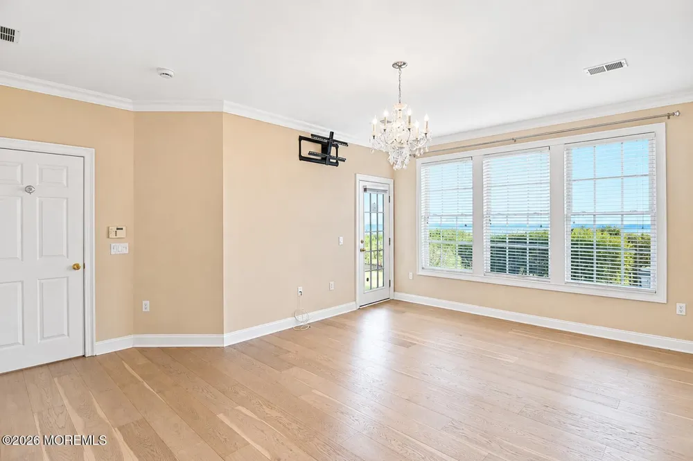 40 Golden Eye Lane Middletown, NJ 07758