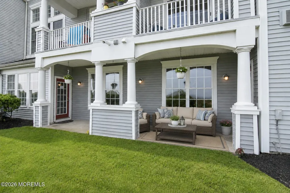 40 Golden Eye Lane Middletown, NJ 07758