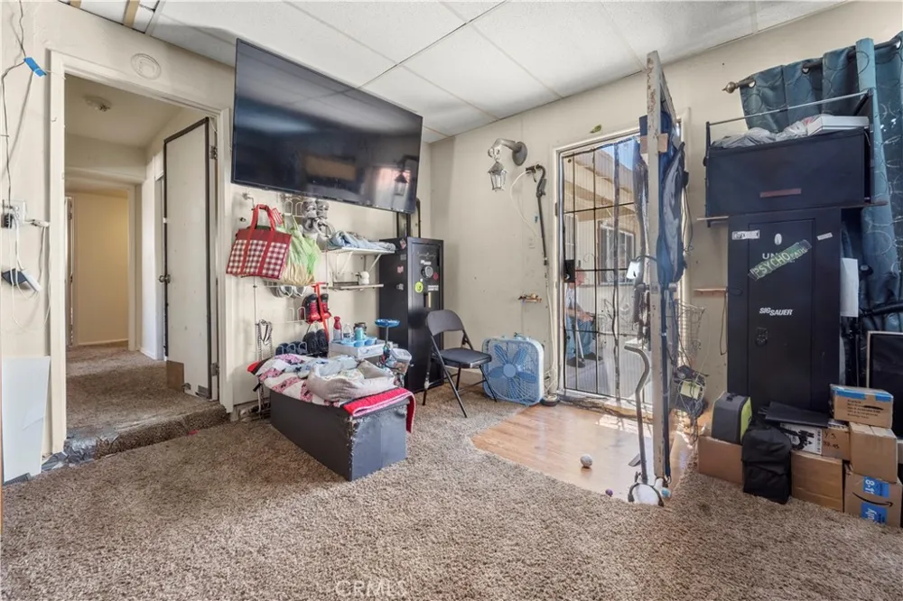530 E Mountain View Barstow, CA 92311
