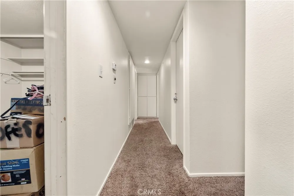 530 E Mountain View Barstow, CA 92311