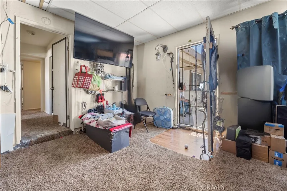 530 E Mountain View Barstow, CA 92311