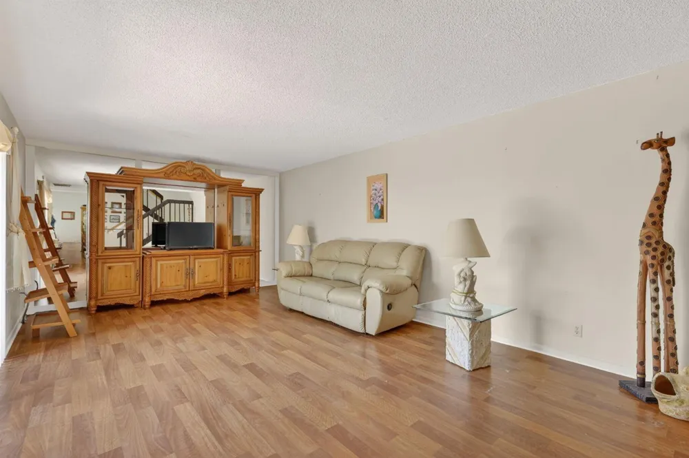 5706 SE Riverboat Drive #202 Stuart, FL 34997