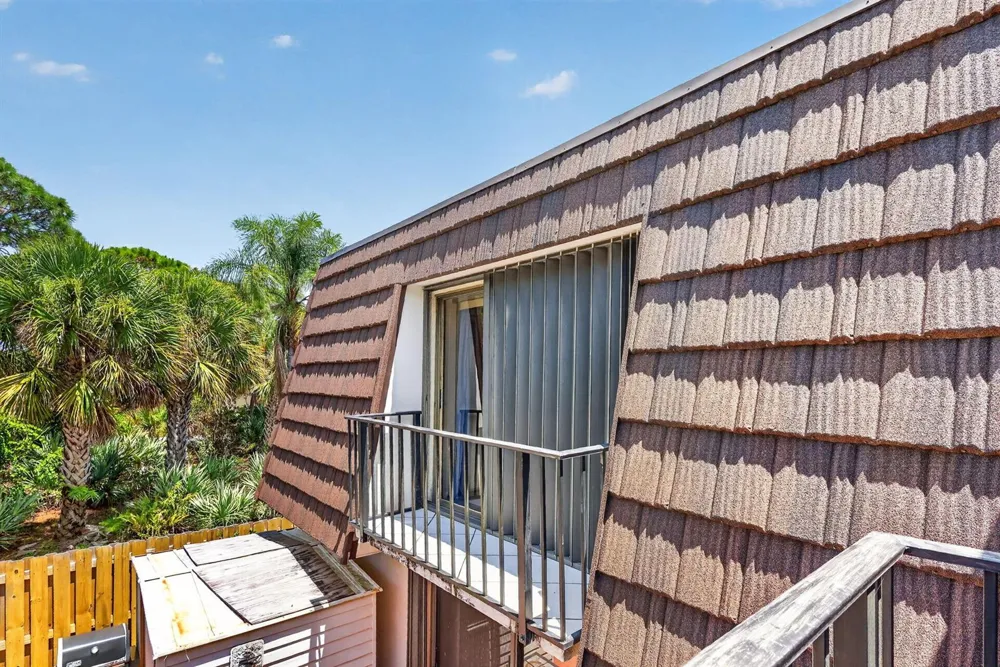 5706 SE Riverboat Drive #202 Stuart, FL 34997