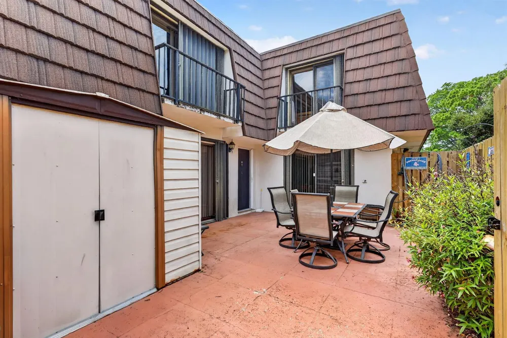 5706 SE Riverboat Drive #202 Stuart, FL 34997