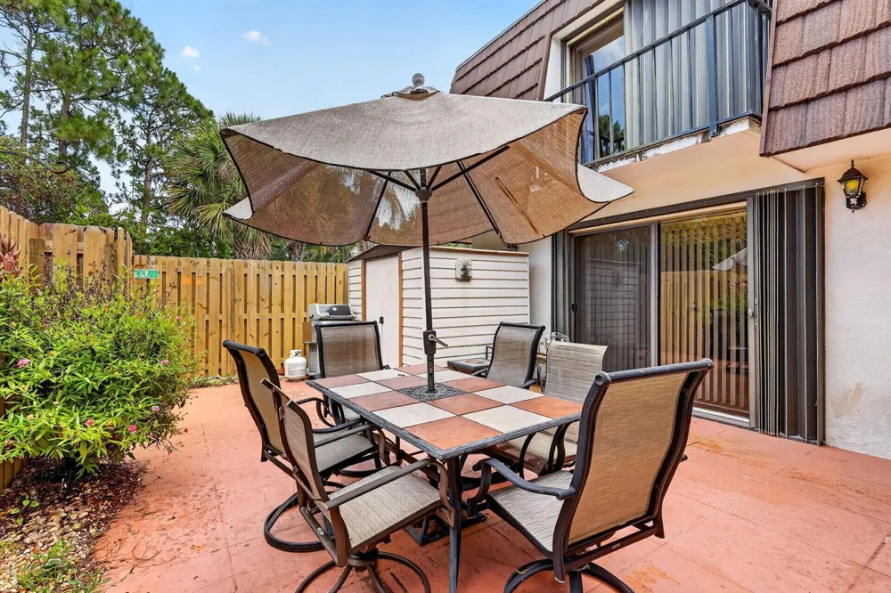 5706 SE Riverboat Drive #202 Stuart, FL 34997