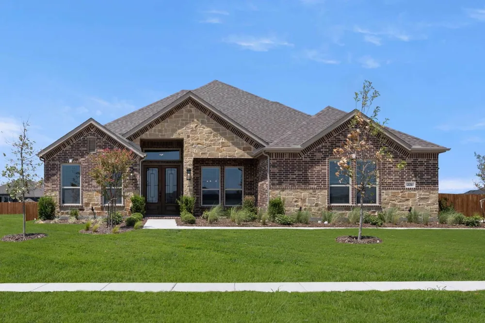 221 Penrose Drive Ovilla, TX 75154