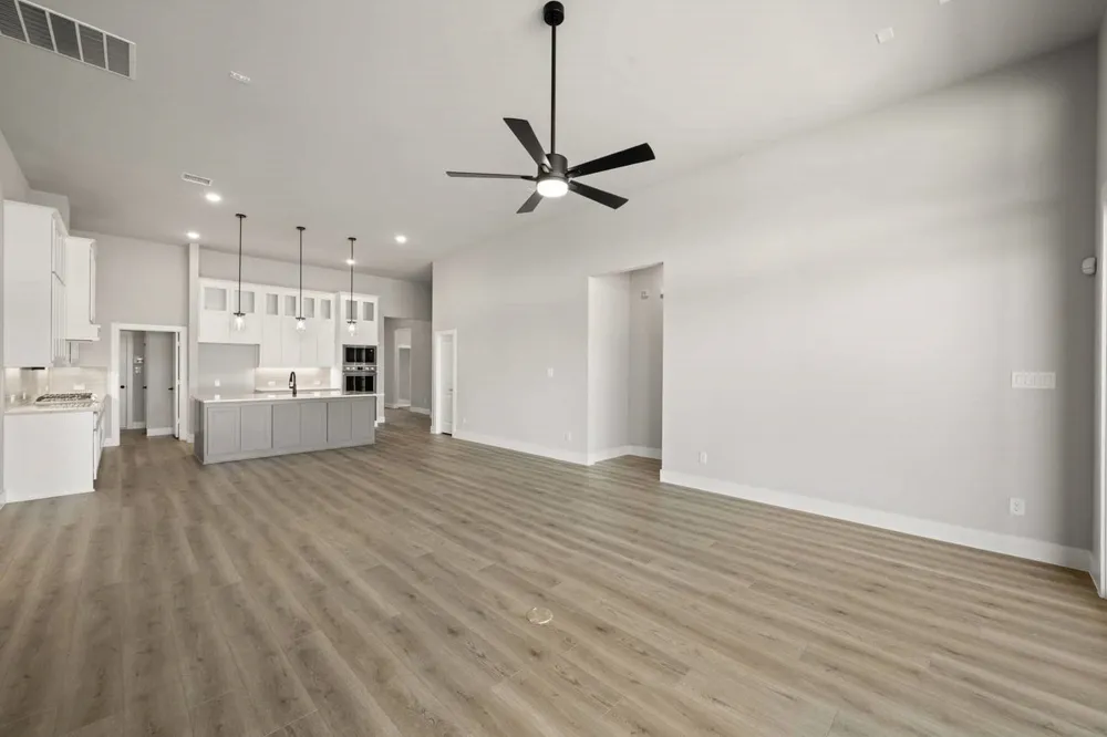 221 Penrose Drive Ovilla, TX 75154