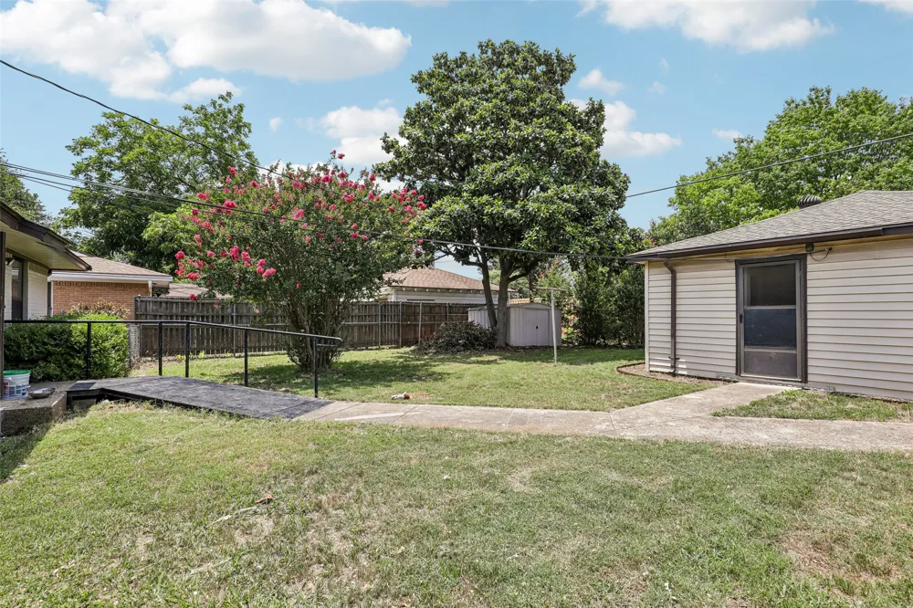 600 Westwood Drive Richardson, TX 75080