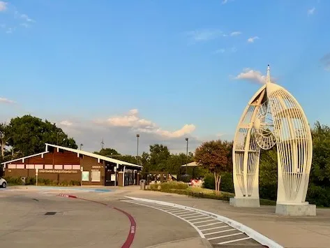 600 Westwood Drive Richardson, TX 75080