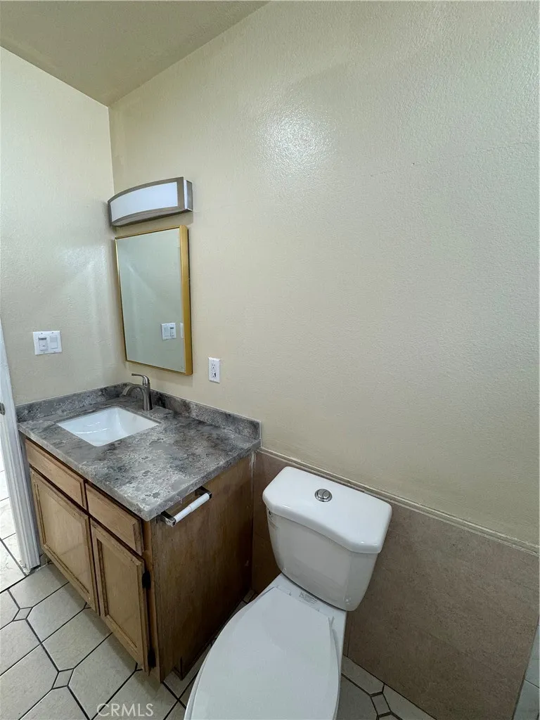 3538 W 108th Street #A Inglewood, CA 90303