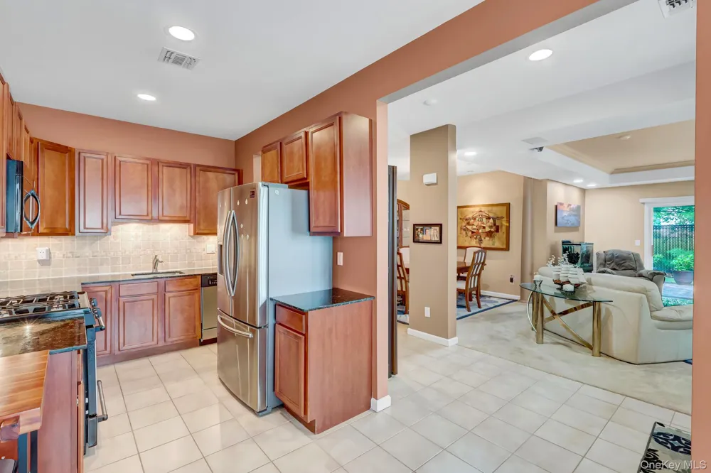 99 Constantine Way Mount Sinai, NY 11766