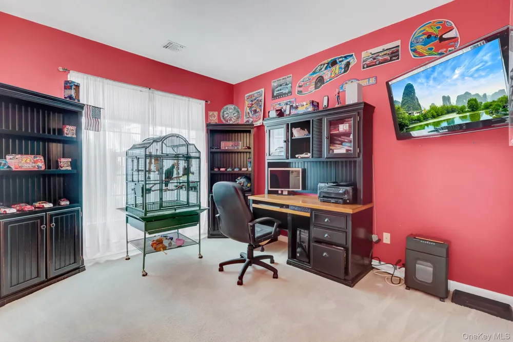 99 Constantine Way Mount Sinai, NY 11766