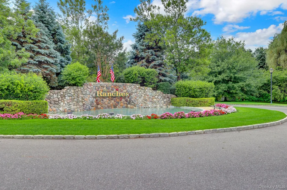 99 Constantine Way Mount Sinai, NY 11766