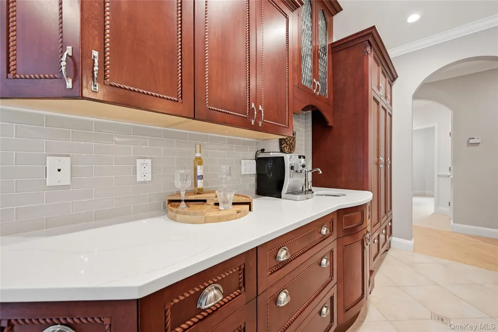 58 South Path Calverton, NY 11933