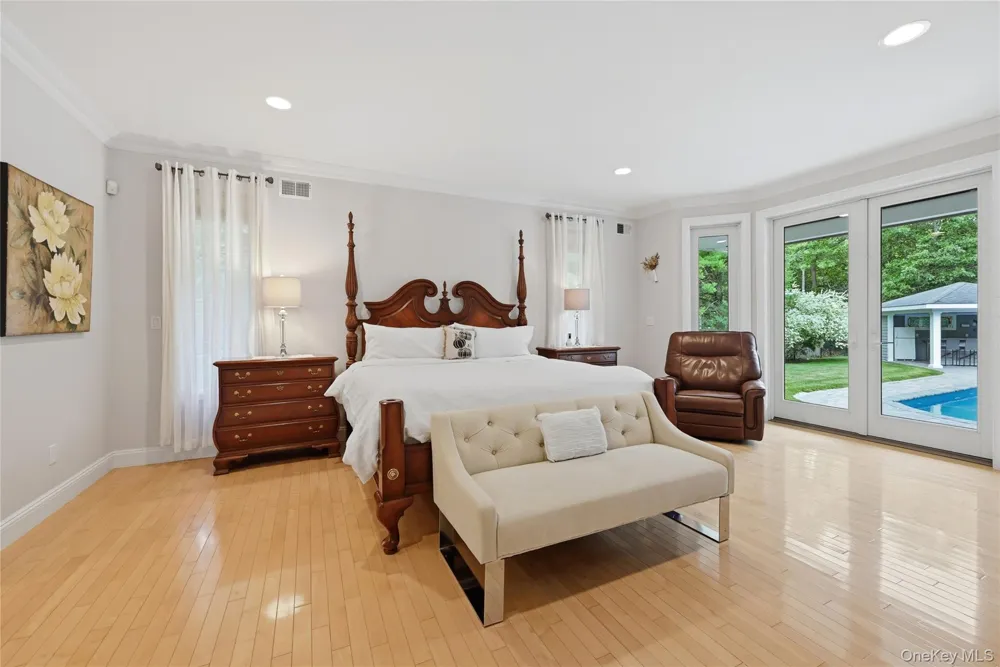 58 South Path Calverton, NY 11933