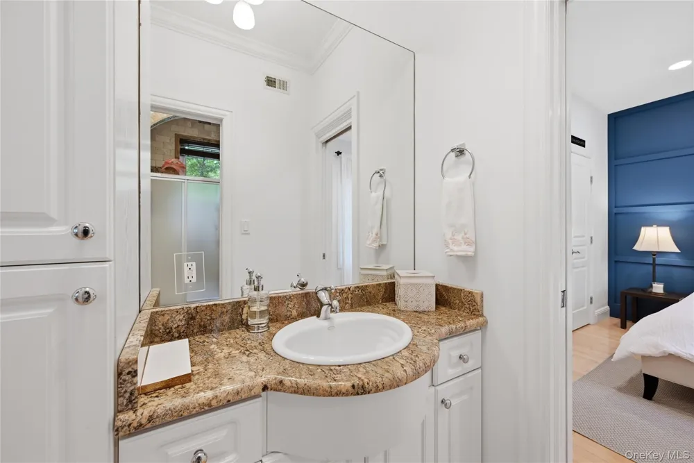 58 South Path Calverton, NY 11933