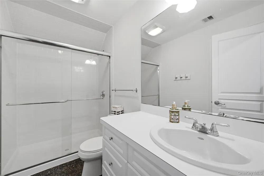 58 South Path Calverton, NY 11933