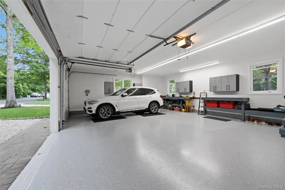 58 South Path Calverton, NY 11933
